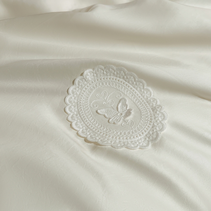 91家纺网 家纺一手货源 找家纺 桂雅居家纺 2026新款百支天丝（酵素水洗工艺）-维纳斯法式女神被（单夏被充值会员-15，夏被四件套充值会员-20，送精美包装） 悦白