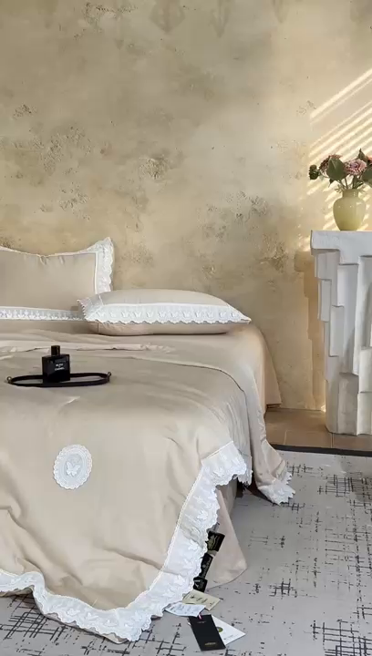 91家纺网 家纺一手货源 找家纺 桂雅居家纺 2026新款百支天丝（酵素水洗工艺）-维纳斯法式女神被（单夏被充值会员-15，夏被四件套充值会员-20，送精美包装） 洛黄