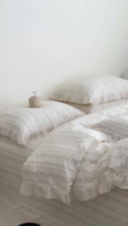 91家纺网 家纺一手货源 找家纺 佰织鑫家居 2026新款全棉法式砂洗棉花床盖款被套四件套 云裳