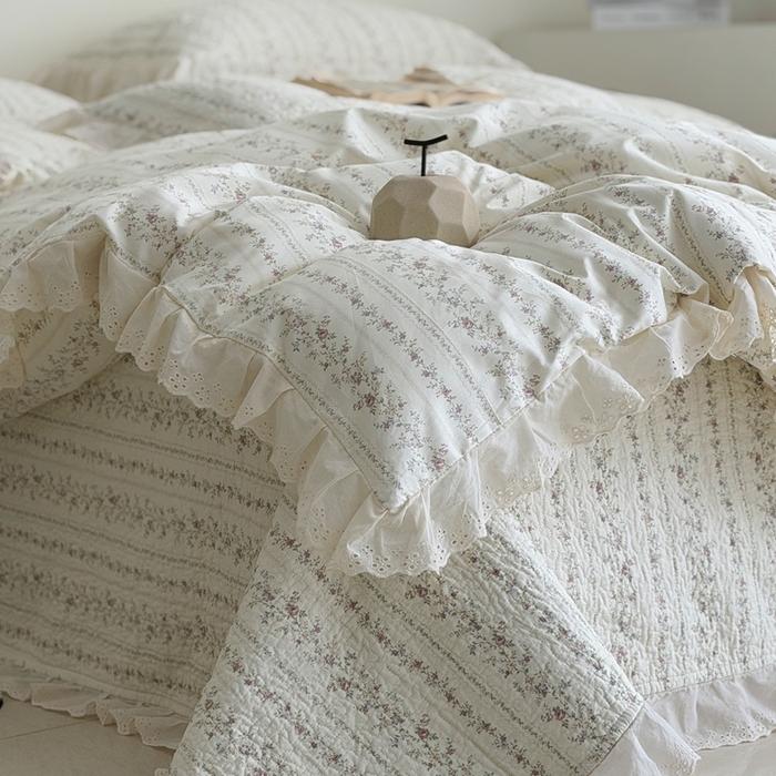 91家纺网 家纺一手货源 找家纺 佰织鑫家居 2026新款全棉法式砂洗棉花床盖款被套四件套 云裳