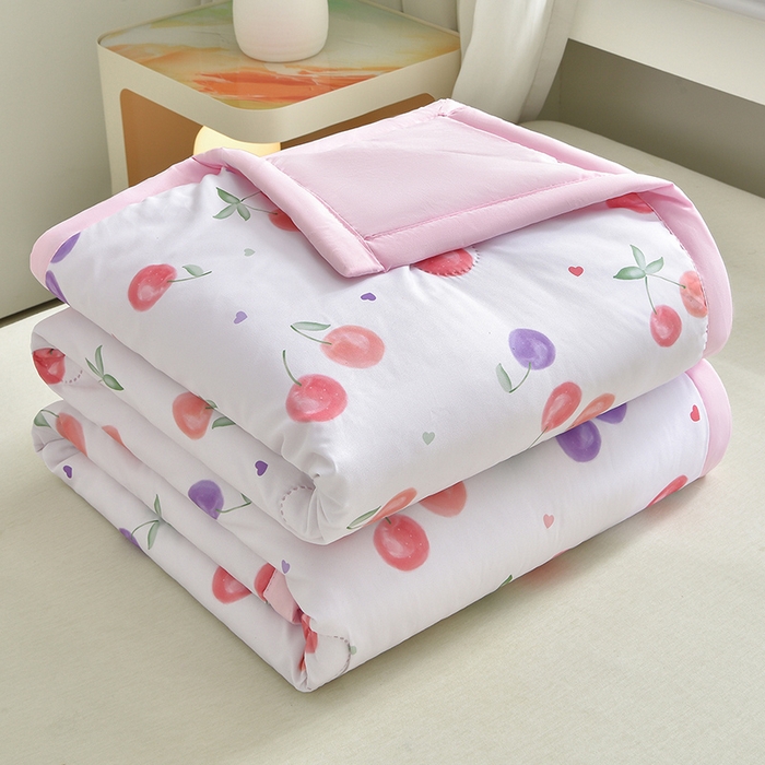 91家纺网 家纺一手货源 找家纺 念家居 2026新款水洗棉夏被夏凉被空调被直播爆款 粉梦樱桃