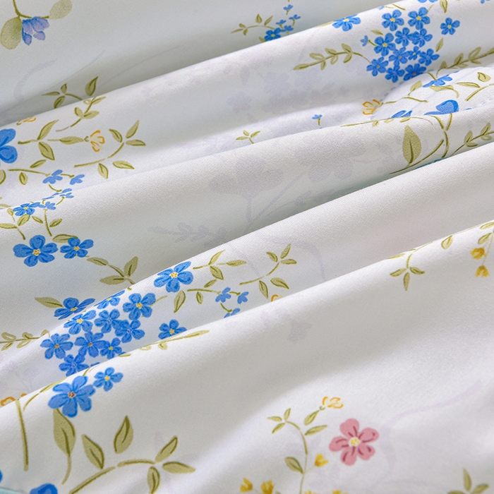 91家纺网 家纺一手货源 找家纺 念家居 2026新款水洗棉夏被夏凉被空调被直播爆款 浅蓝花絮