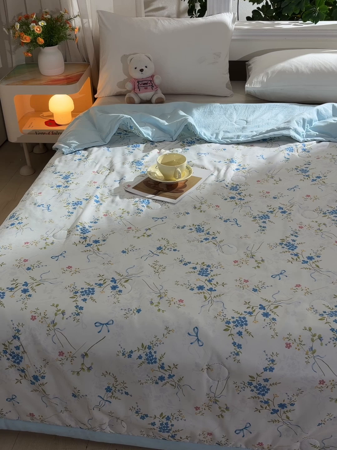 91家纺网 家纺一手货源 找家纺 念家居 2026新款水洗棉夏被夏凉被空调被直播爆款 浅蓝花絮