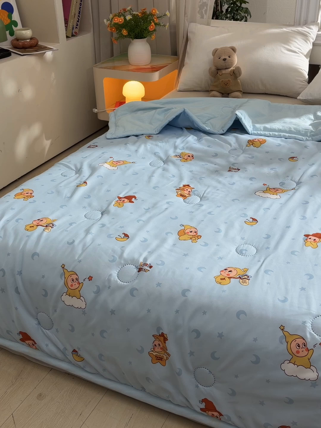 91家纺网 家纺一手货源 找家纺 念家居 2026新款水洗棉夏被夏凉被空调被直播爆款 浅蓝小精灵