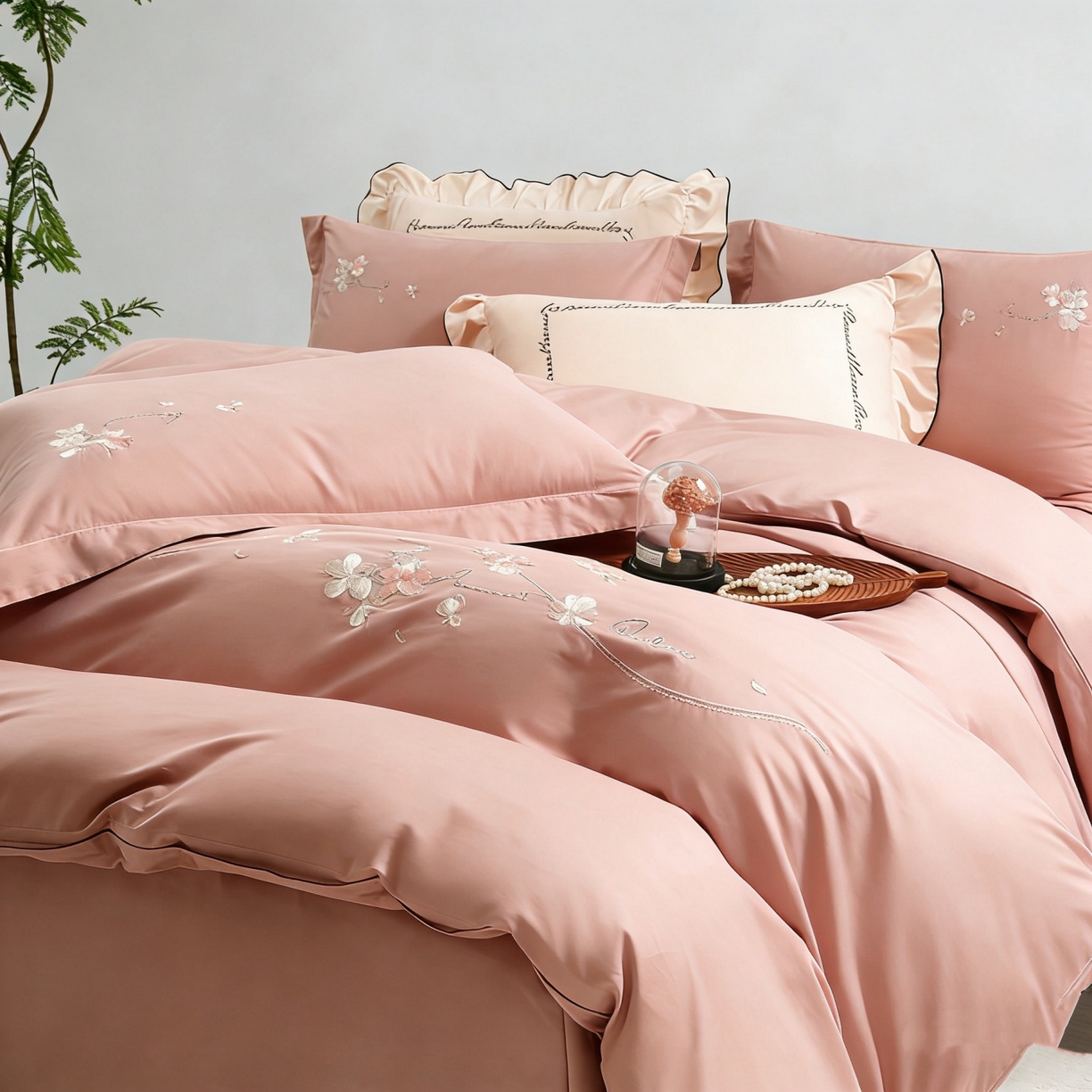 91家纺网 家纺一手货源 找家纺 U品汇 2026全棉纯棉刺绣花四件套40支长绒棉100%棉礼盒包装 梦娜-海棠粉