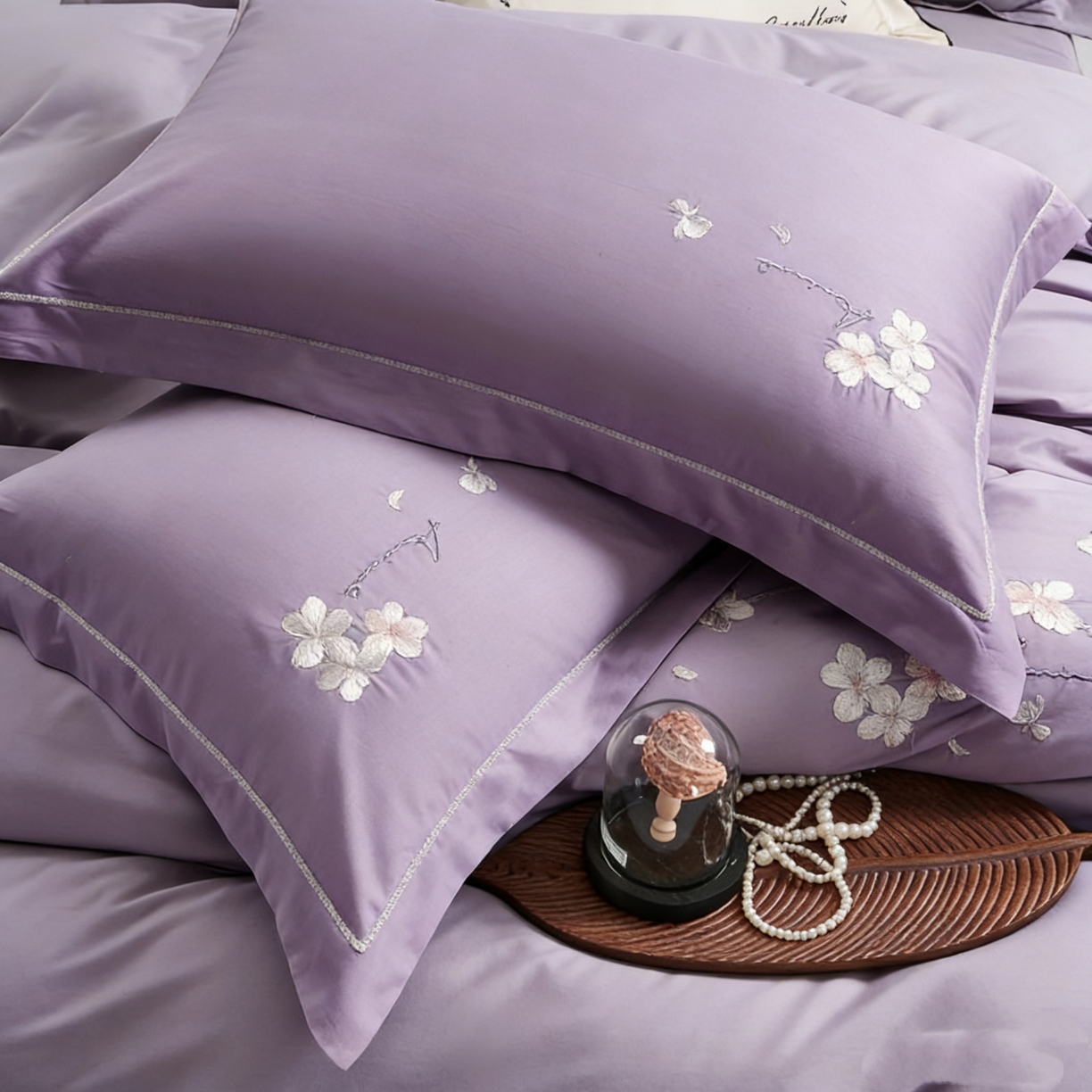 91家纺网 家纺一手货源 找家纺 U品汇 2026全棉纯棉刺绣花四件套40支长绒棉100%棉礼盒包装 梦娜-罗兰紫