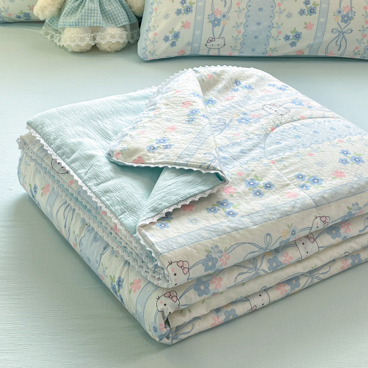 91家纺网 家纺一手货源 找家纺 川悦生活 2026新款A类双层皱皱纱夏被空调被 夏被花艺喵喵