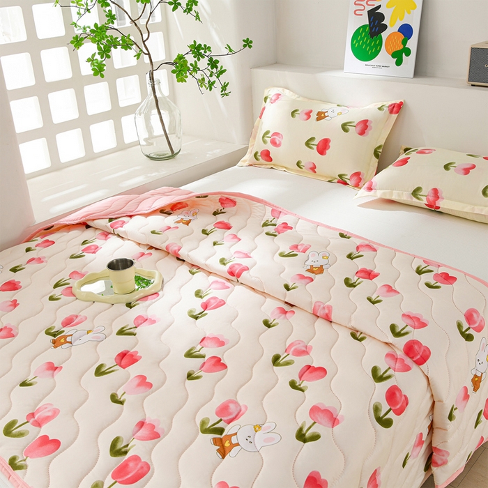 91家纺网 家纺一手货源 找家纺 圣靓家纺 2026新款清柔水洗夏被被子被芯 甜谧