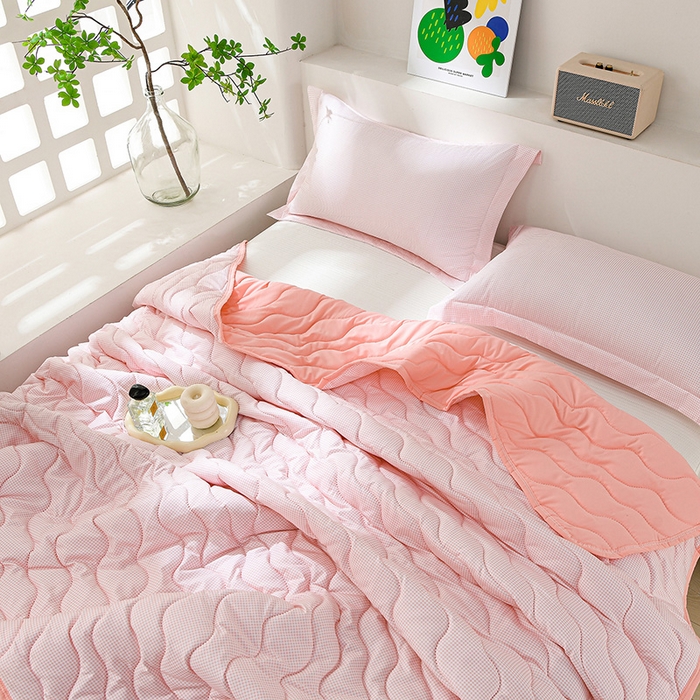 91家纺网 家纺一手货源 找家纺 圣靓家纺 2026新款清柔水洗夏被被子被芯 唯一-粉