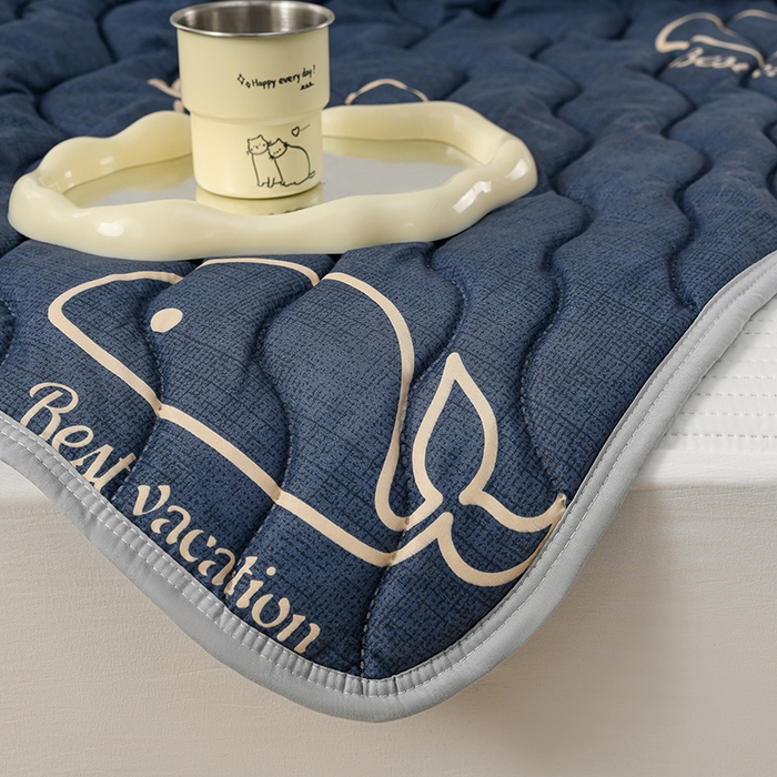 91家纺网 家纺一手货源 找家纺 圣靓家纺 2026新款清柔水洗夏被被子被芯 鲸鱼