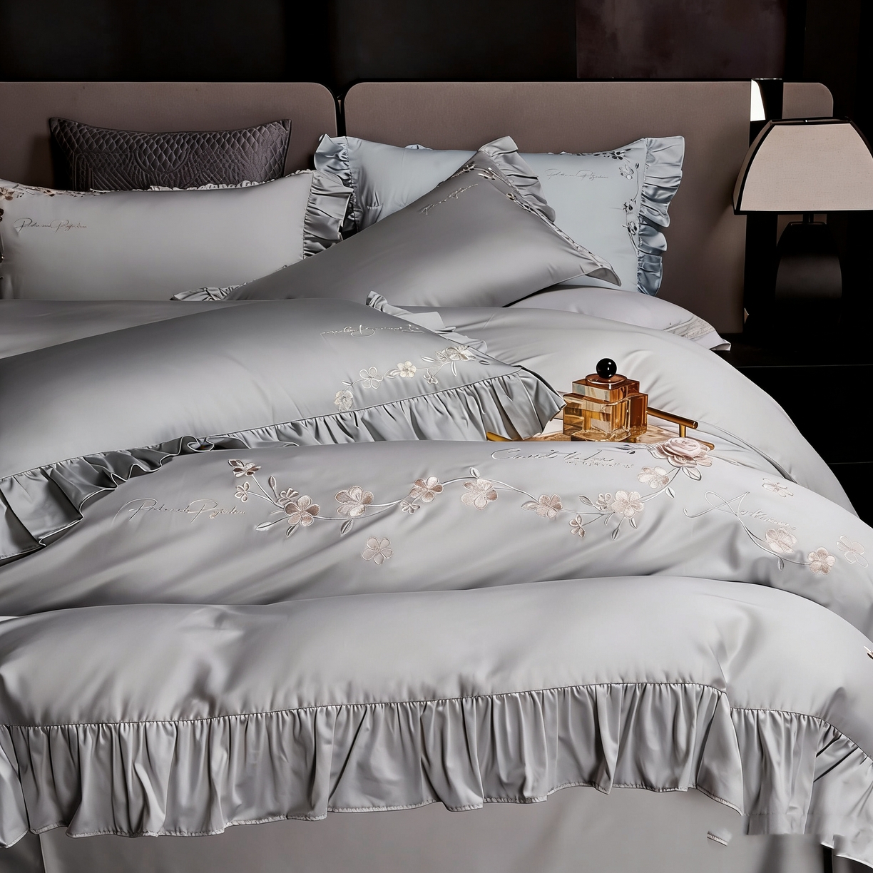 91家纺网 家纺一手货源 找家纺 U品汇 2026新品韩版公主风花边款立体刺绣花纯棉全棉水洗棉四件套A类100%棉 炫雅-高级灰