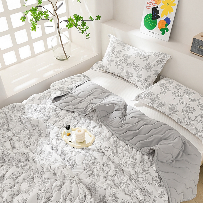 91家纺网 家纺一手货源 找家纺 圣靓家纺 2026新款清柔水洗夏被被子被芯 诺言