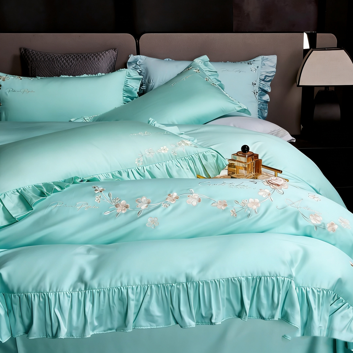 91家纺网 家纺一手货源 找家纺 U品汇 2026新品韩版公主风花边款立体刺绣花纯棉全棉水洗棉四件套A类100%棉 炫雅-清澈兰