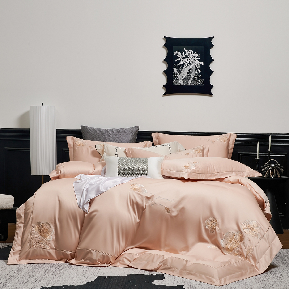 91家纺网 家纺一手货源 找家纺 U品汇 2026新款全棉纯棉长绒棉60S双股贡缎刺绣花四件套夏季丝滑透气礼盒包装100%棉 赫莲娜-暖桔