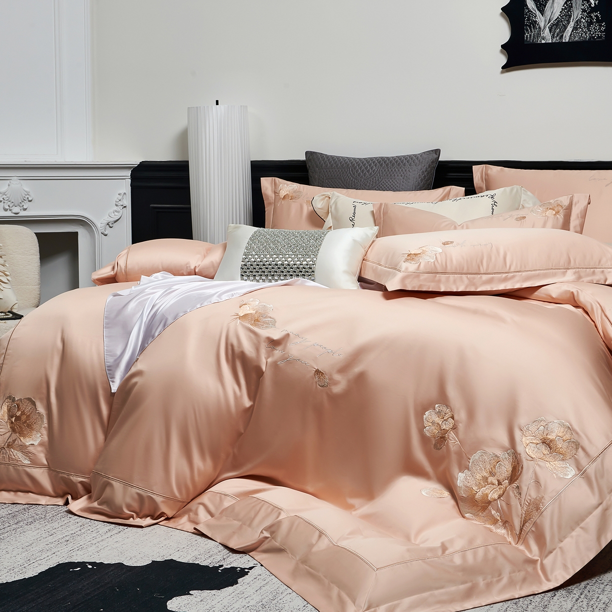 91家纺网 家纺一手货源 找家纺 U品汇 2026新款全棉纯棉长绒棉60S双股贡缎刺绣花四件套夏季丝滑透气礼盒包装100%棉 赫莲娜-暖桔