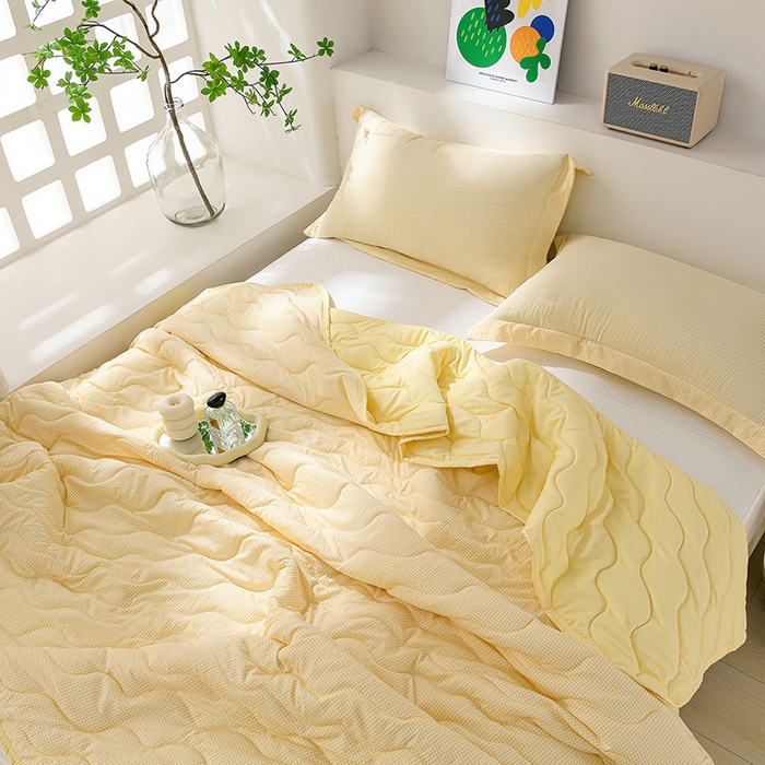 91家纺网 家纺一手货源 找家纺 圣楚家纺 2026新款清柔水洗夏被被子被芯 唯一-黄