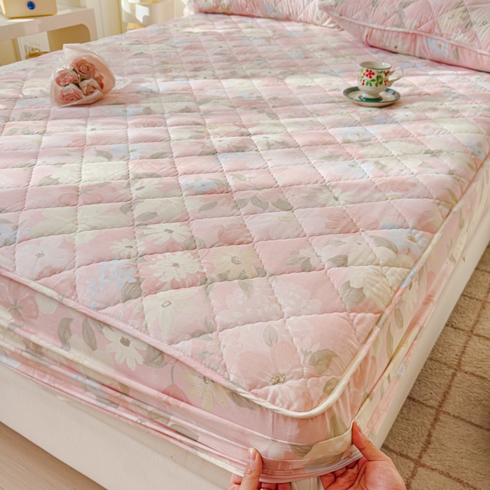 91家纺网 家纺一手货源 找家纺 U品汇 2026A类全棉夹棉床笠床罩单件隔尿透气床垫加厚防尘可水洗保护套 香妃花朵