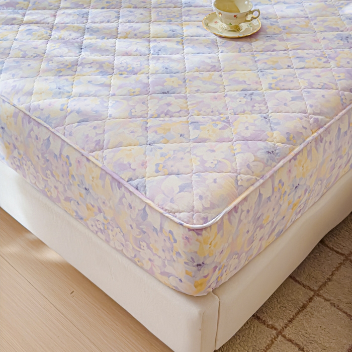 91家纺网 家纺一手货源 找家纺 U品汇 2026A类全棉夹棉床笠床罩单件隔尿透气床垫加厚防尘可水洗保护套 紫色梦境