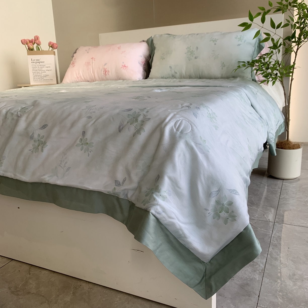 91家纺网 家纺一手货源 找家纺 ROZ home 蕊姿家居 2026新款天丝棉夏被夏凉被空调被 浮香-绿