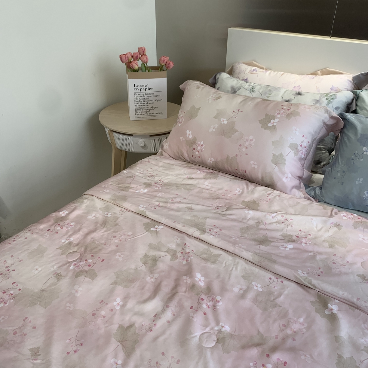 91家纺网 家纺一手货源 找家纺 ROZ home 蕊姿家居 2026新款天丝棉夏被夏凉被空调被 秋海棠-粉