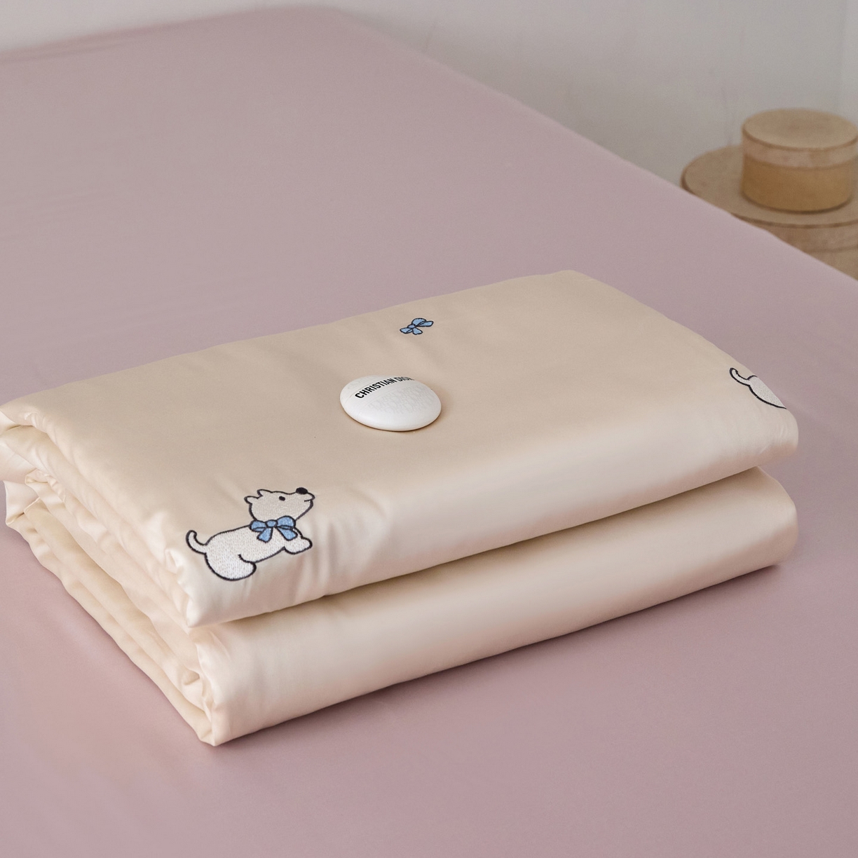 91家纺网 家纺一手货源 找家纺 （总）花愿（原花纪） 2026新款水洗冰丝刺绣夏被夏凉被空调被-爱彼