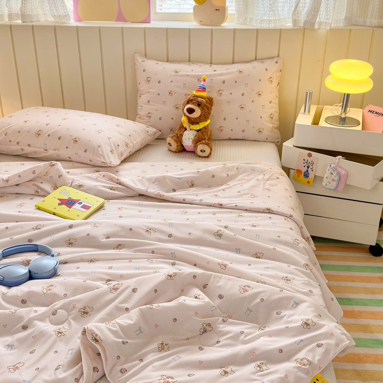 91家纺网 家纺一手货源 找家纺 寐居家纺 2026新款清爽凉感丝夏被夏凉被空调被 粉粟小狗