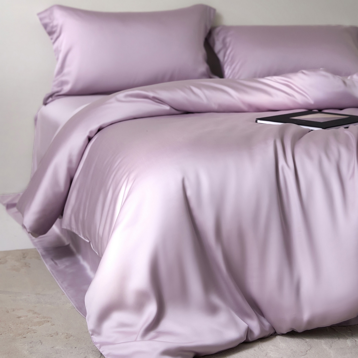 91家纺网 家纺一手货源 找家纺 花愿（原花纪） 2026春夏新款全棉纯棉纯色双拼四件套-安娜 安娜-丁香紫