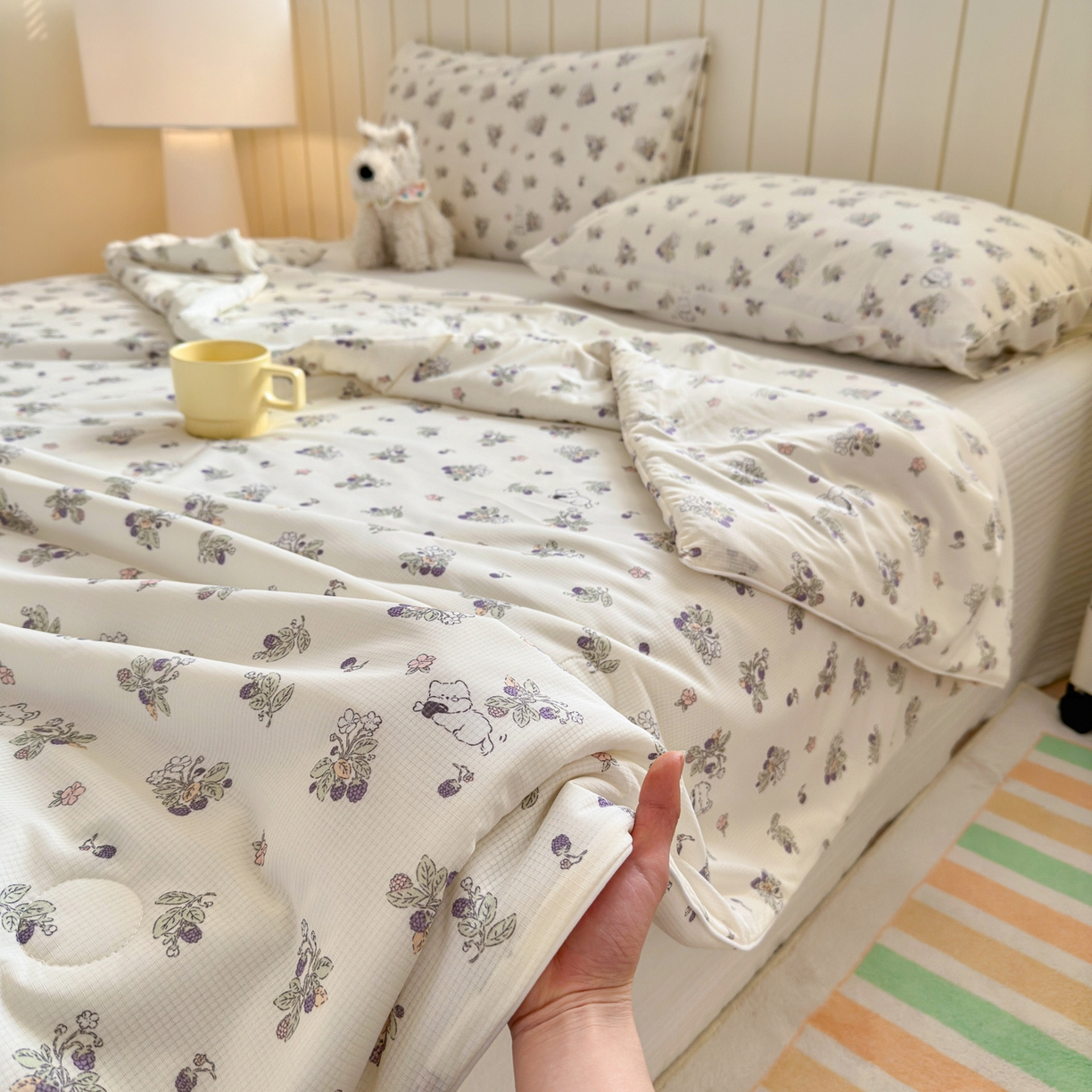 91家纺网 家纺一手货源 找家纺 寐居家纺 2026新款清爽凉感丝夏被夏凉被空调被 花间紫葡