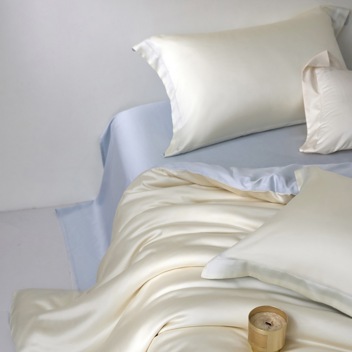 91家纺网 家纺一手货源 找家纺 花愿（原花纪） 2026春夏新款全棉纯棉纯色双拼四件套-安娜 安娜-奶油白+浅天蓝