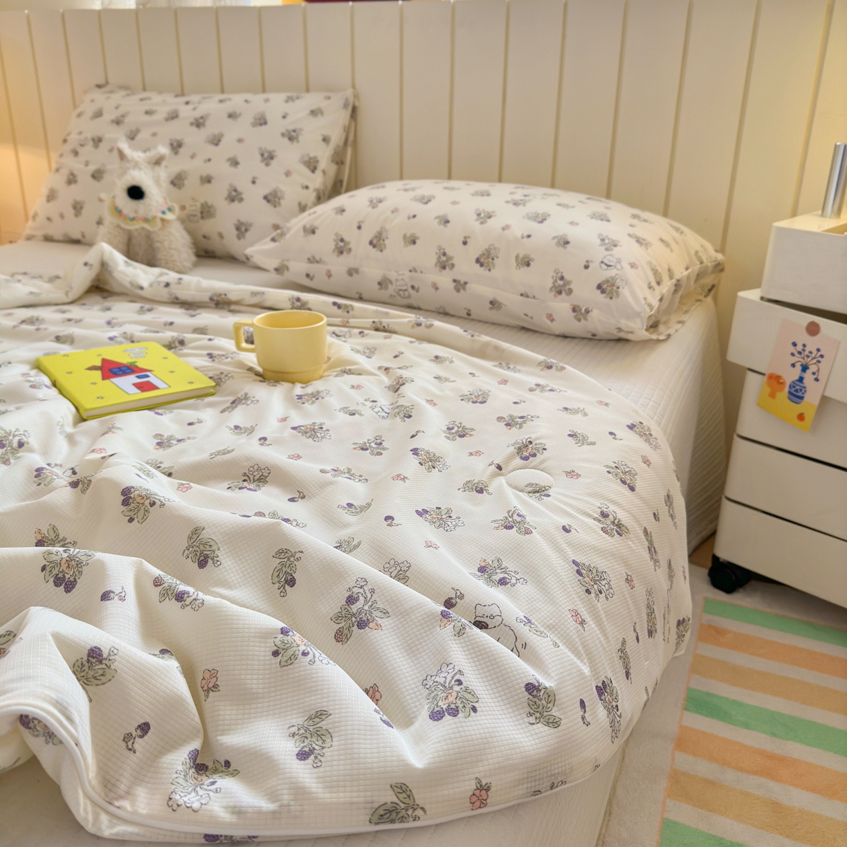 91家纺网 家纺一手货源 找家纺 寐居家纺 2026新款清爽凉感丝夏被夏凉被空调被 花间紫葡