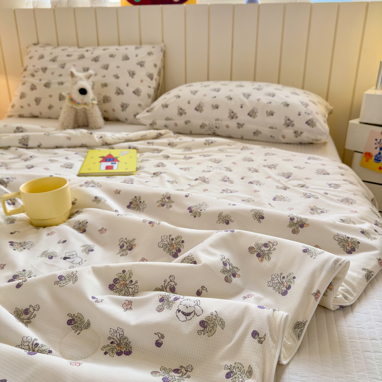 91家纺网 家纺一手货源 找家纺 寐居家纺 2026新款清爽凉感丝夏被夏凉被空调被 花间紫葡