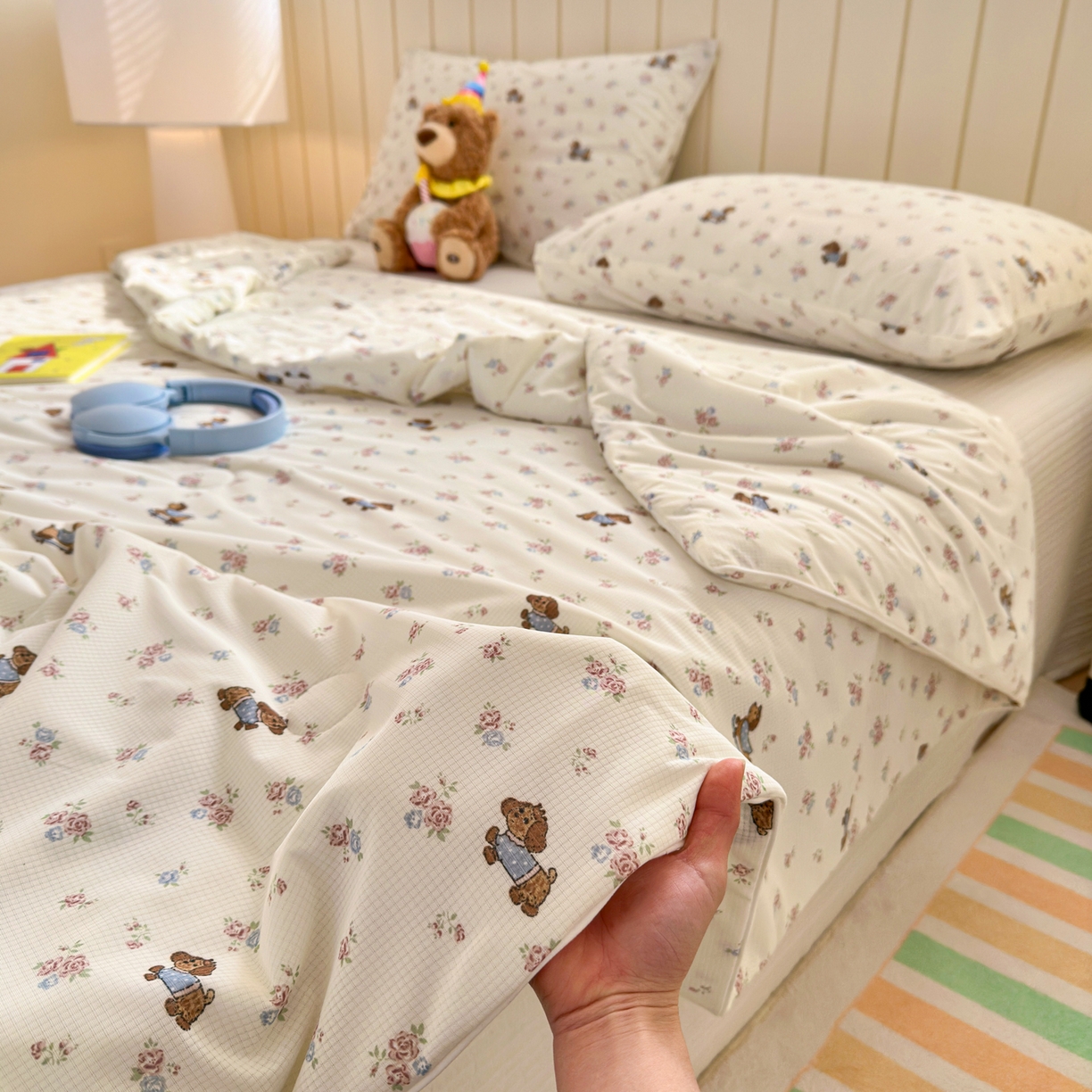 91家纺网 家纺一手货源 找家纺 寐居家纺 2026新款清爽凉感丝夏被夏凉被空调被 花田小柴