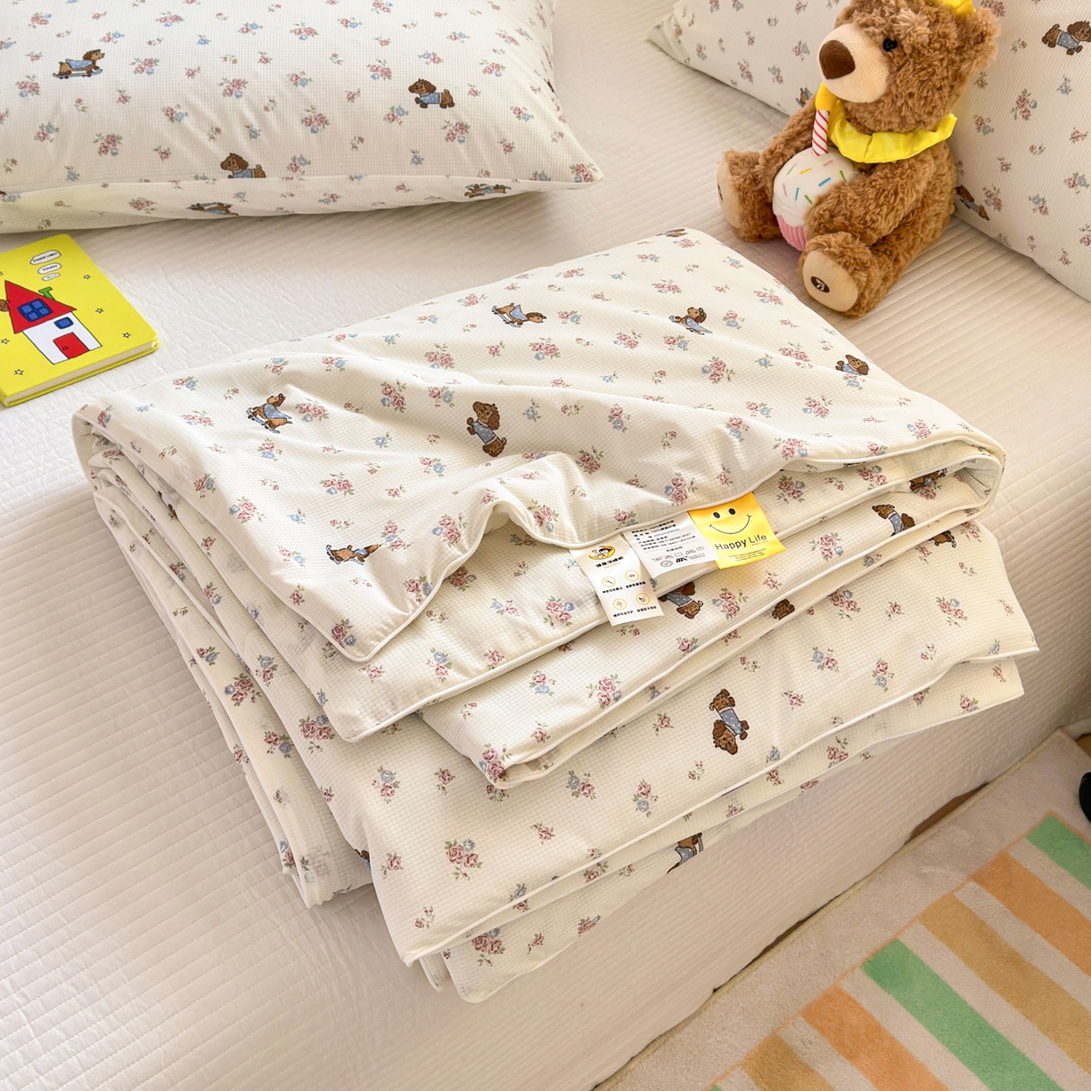 91家纺网 家纺一手货源 找家纺 寐居家纺 2026新款清爽凉感丝夏被夏凉被空调被 花田小柴