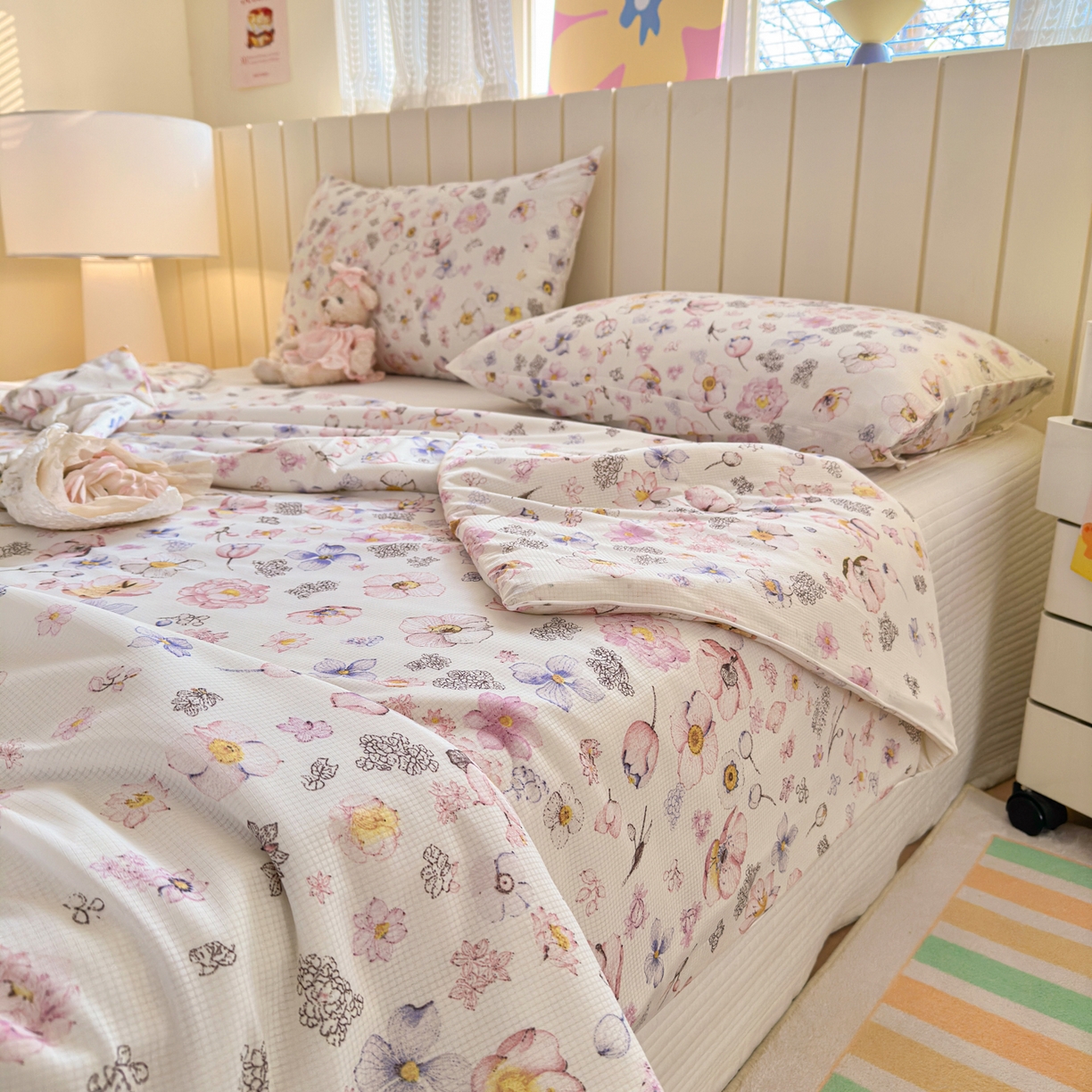 91家纺网 家纺一手货源 找家纺 寐居家纺 2026新款清爽凉感丝夏被夏凉被空调被 花信风来