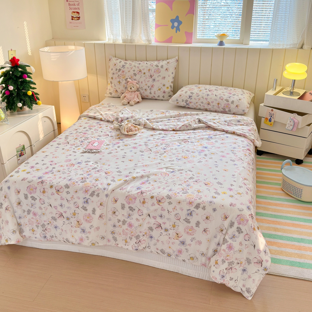 91家纺网 家纺一手货源 找家纺 寐居家纺 2026新款清爽凉感丝夏被夏凉被空调被 花信风来