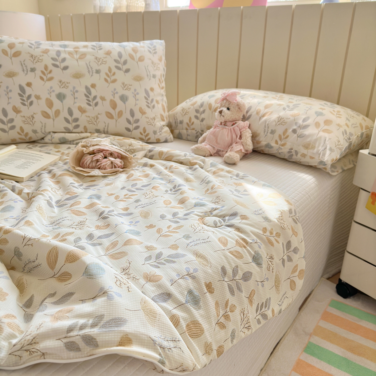 91家纺网 家纺一手货源 找家纺 寐居家纺 2026新款清爽凉感丝夏被夏凉被空调被 秋野织野