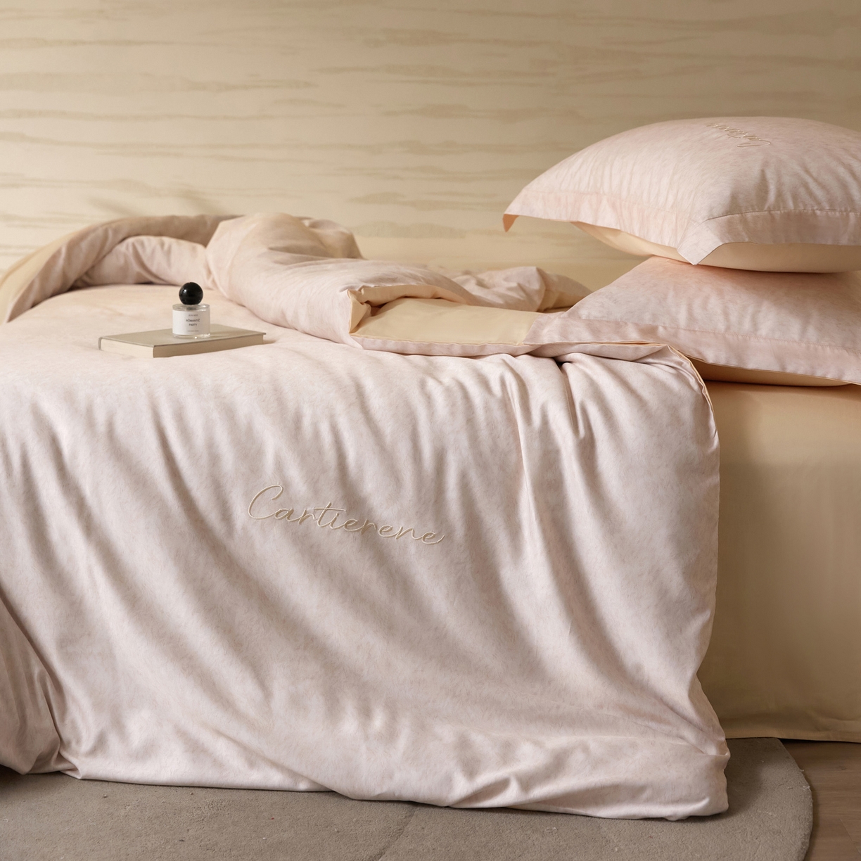 91家纺网 家纺一手货源 找家纺 花愿（原花纪） 2026新款全棉纯棉刺绣数码印花四件套-蒂娜 蒂娜-奶昔白