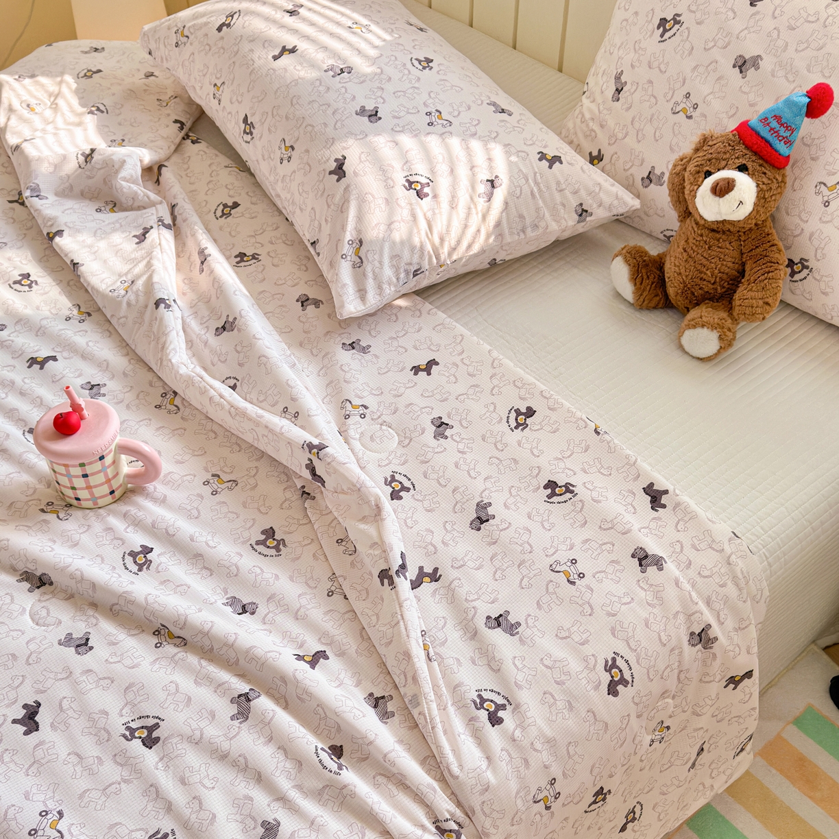 91家纺网 家纺一手货源 找家纺 寐居家纺 2026新款清爽凉感丝夏被夏凉被空调被 童梦木马