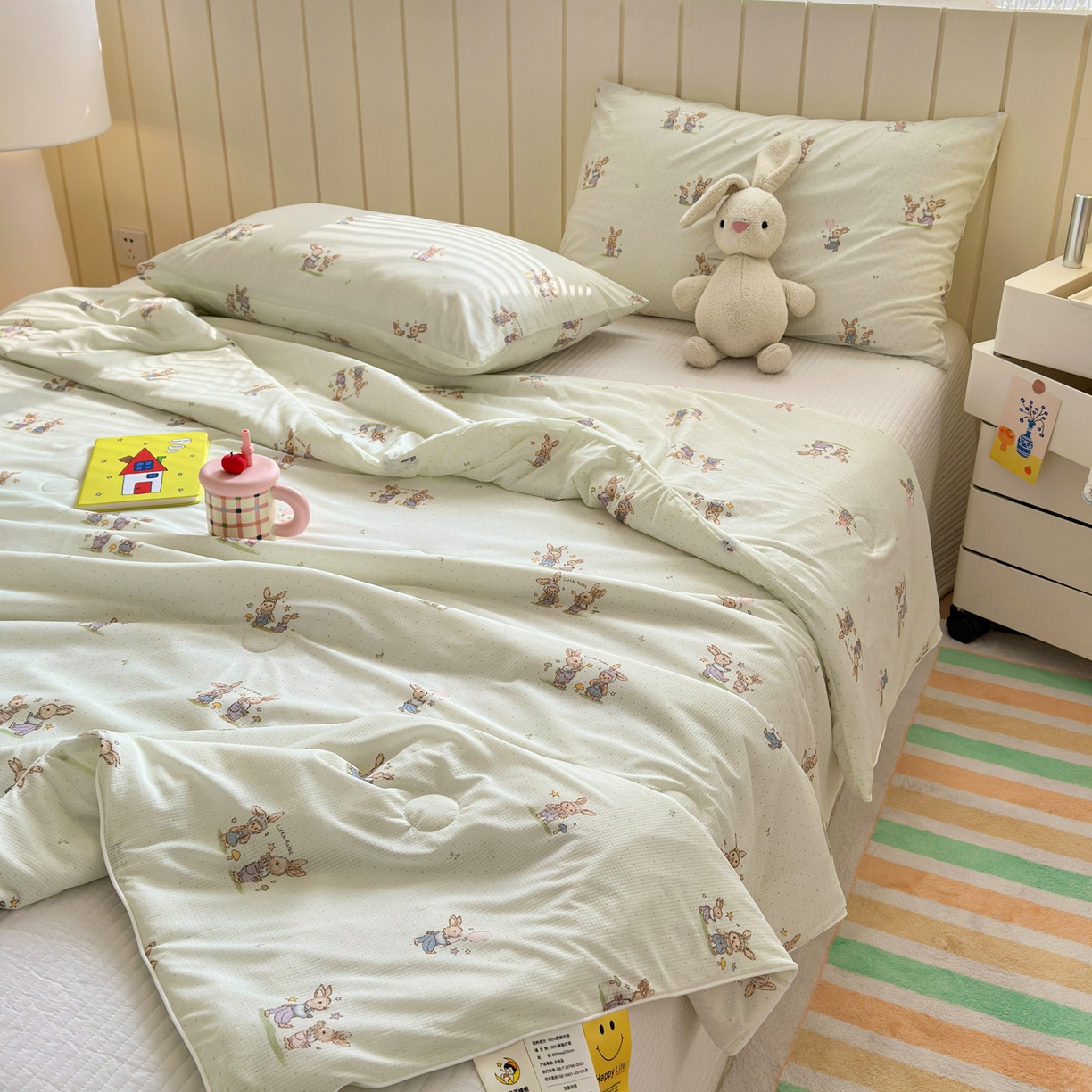 91家纺网 家纺一手货源 找家纺 寐居家纺 2026新款清爽凉感丝夏被夏凉被空调被 星野兔踪