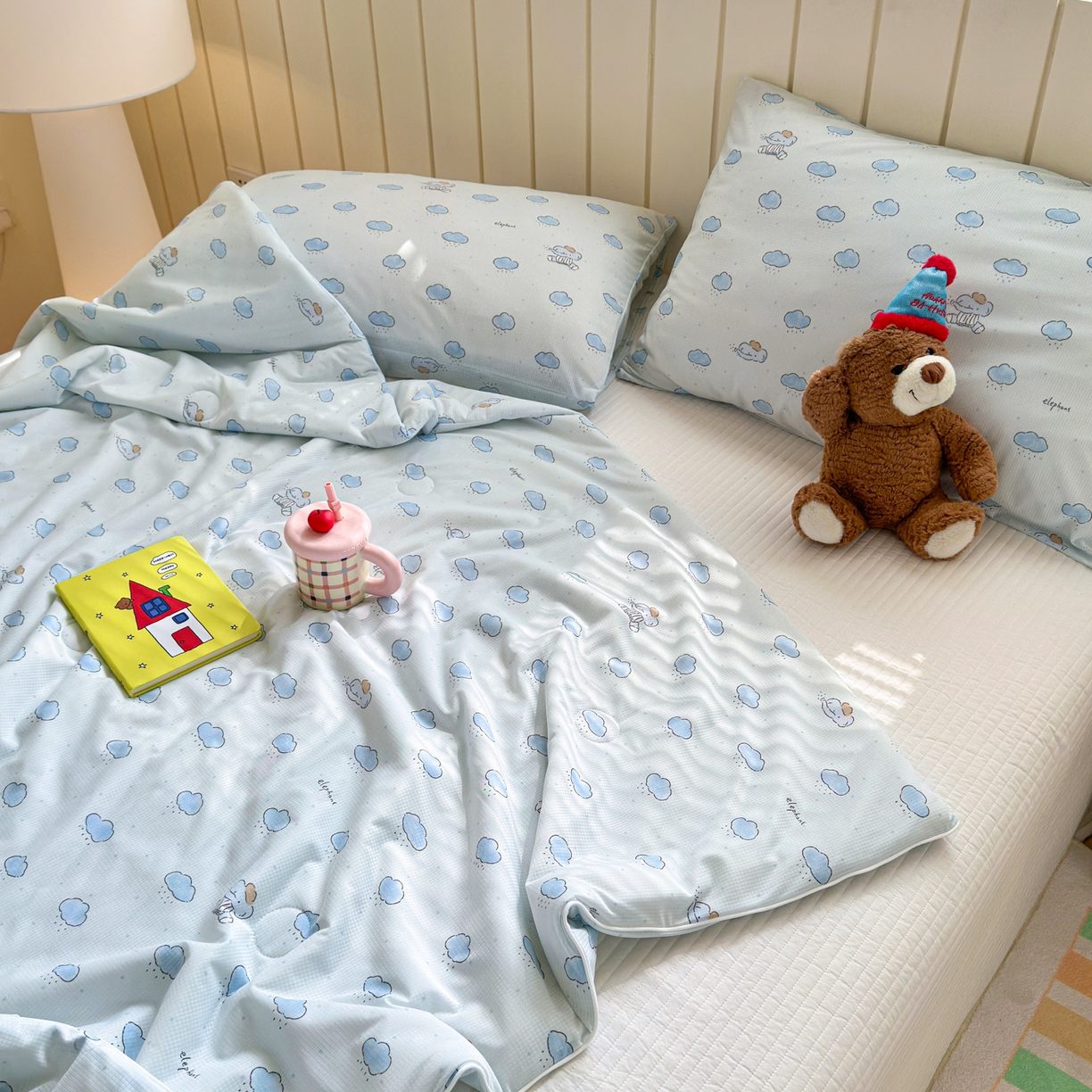 91家纺网 家纺一手货源 找家纺 寐居家纺 2026新款清爽凉感丝夏被夏凉被空调被 云眠小象