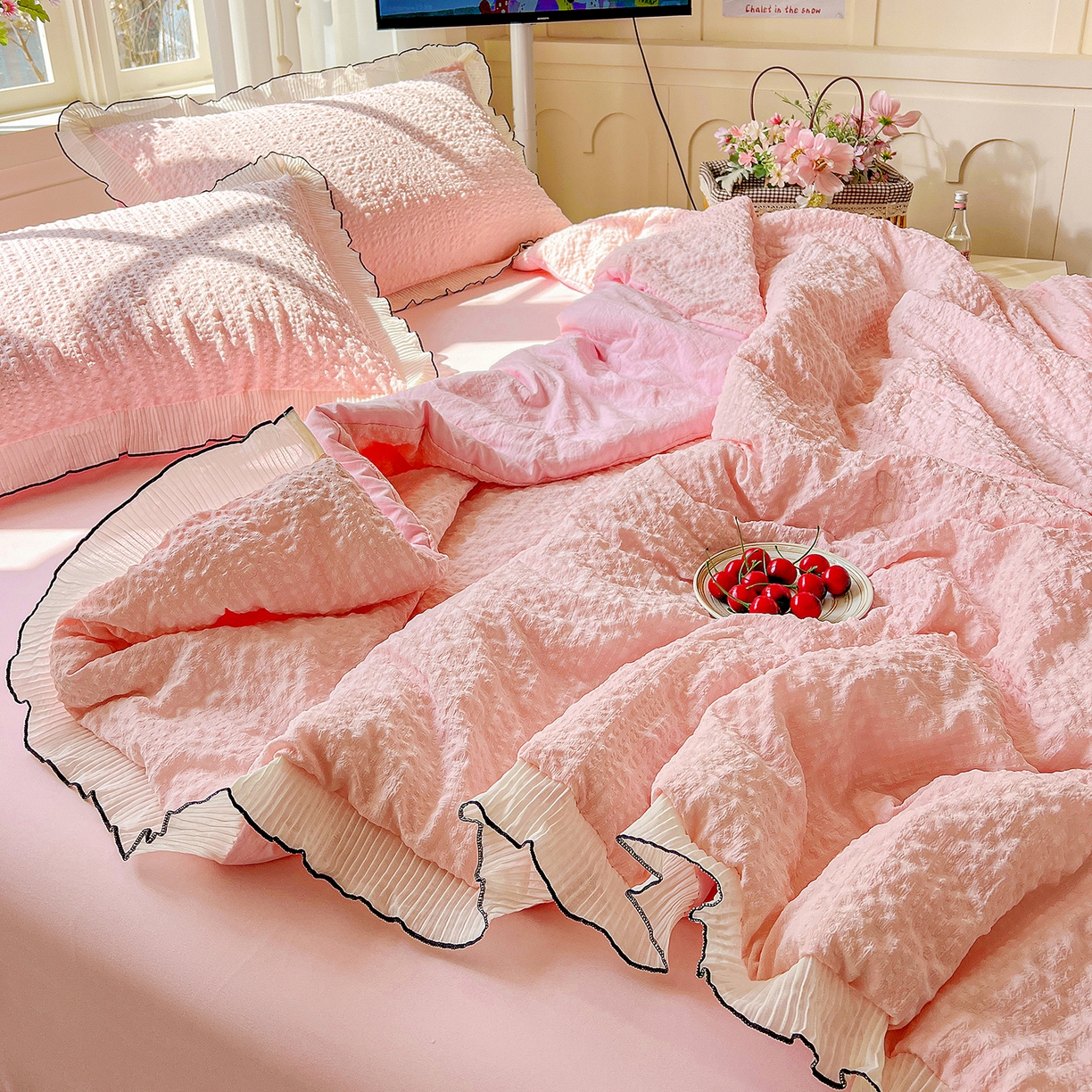 91家纺网 家纺一手货源 找家纺 寐居家纺 2026新款A类韩式提花泡芙夏被夏凉被空调被 桃桃泡芙