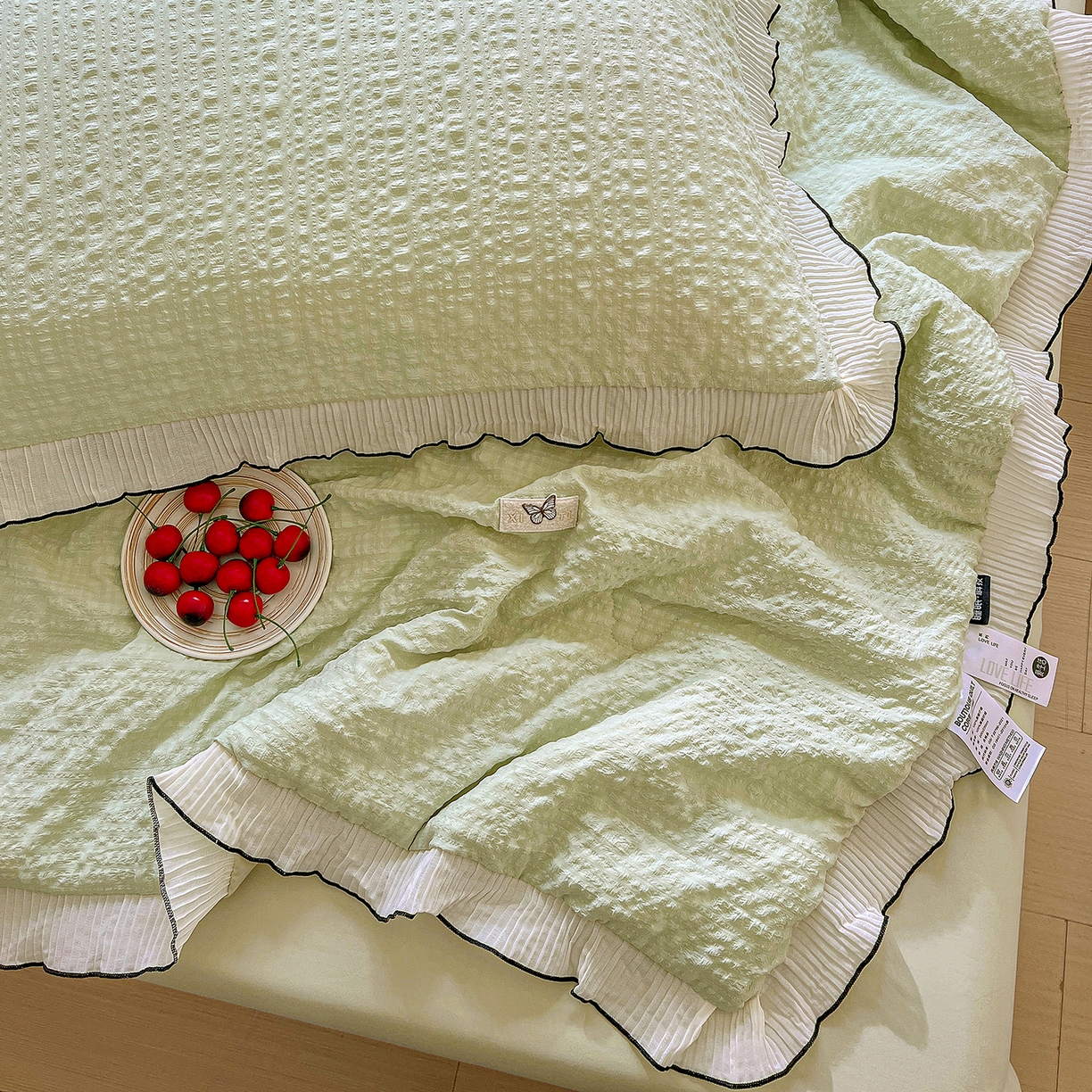 91家纺网 家纺一手货源 找家纺 寐居家纺 2026新款A类韩式提花泡芙夏被夏凉被空调被 芽绿泡芙