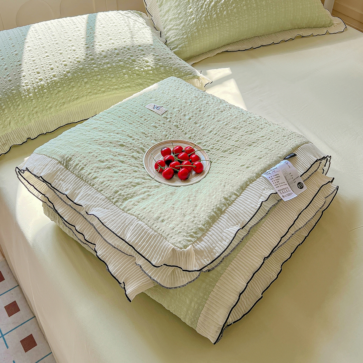 91家纺网 家纺一手货源 找家纺 寐居家纺 2026新款A类韩式提花泡芙夏被夏凉被空调被 芽绿泡芙
