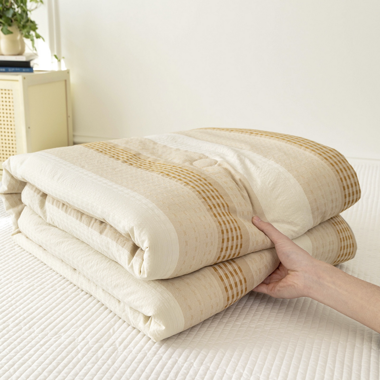 91家纺网 家纺一手货源 找家纺 寐居家纺 2026新款柔软素织提花夏被夏凉被空调被 素织·浅咖