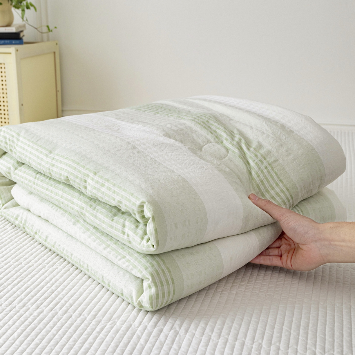 91家纺网 家纺一手货源 找家纺 寐居家纺 2026新款柔软素织提花夏被夏凉被空调被 素织·浅绿