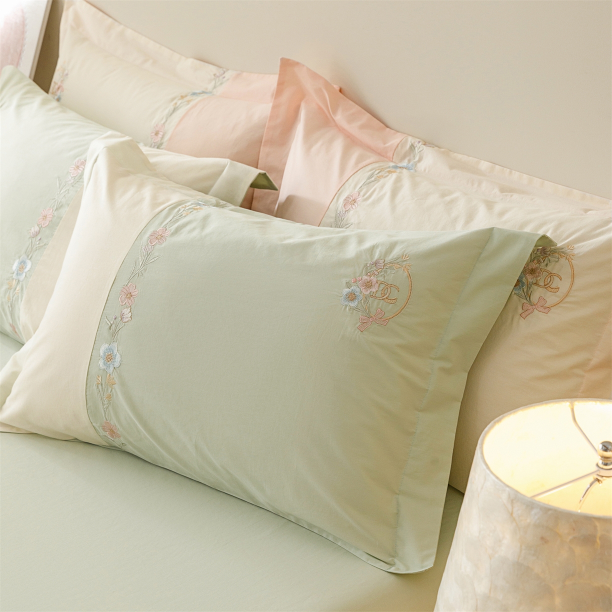 91家纺网 家纺一手货源 找家纺 艾莱家纺 2026春夏新款全棉纯棉水洗棉刺绣加厚四件套-希蕴 希蕴-螺旋藻绿