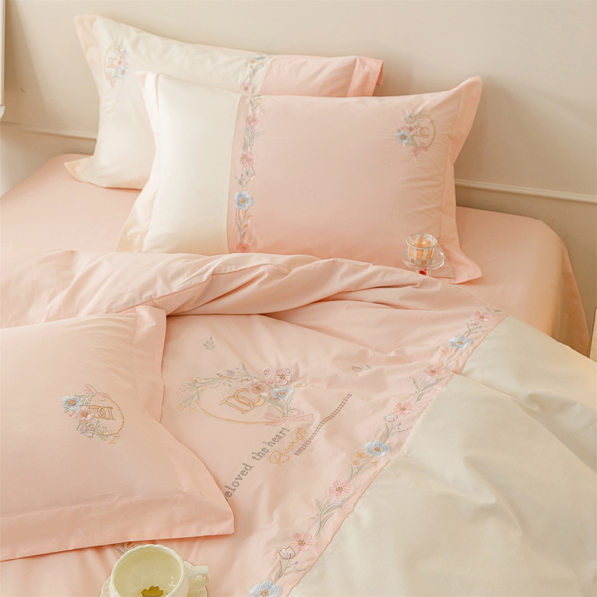 91家纺网 家纺一手货源 找家纺 艾莱家纺 2026春夏新款全棉纯棉水洗棉刺绣加厚四件套-希蕴 希蕴-淡紫粉