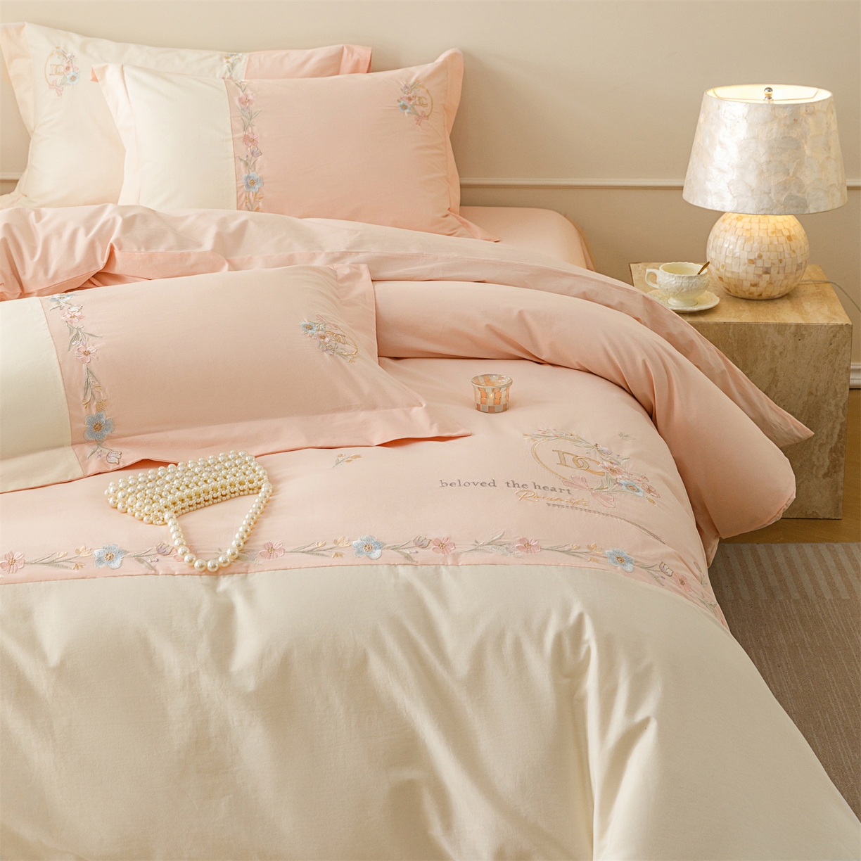 91家纺网 家纺一手货源 找家纺 艾莱家纺 2026春夏新款全棉纯棉水洗棉刺绣加厚四件套-希蕴 希蕴-淡紫粉