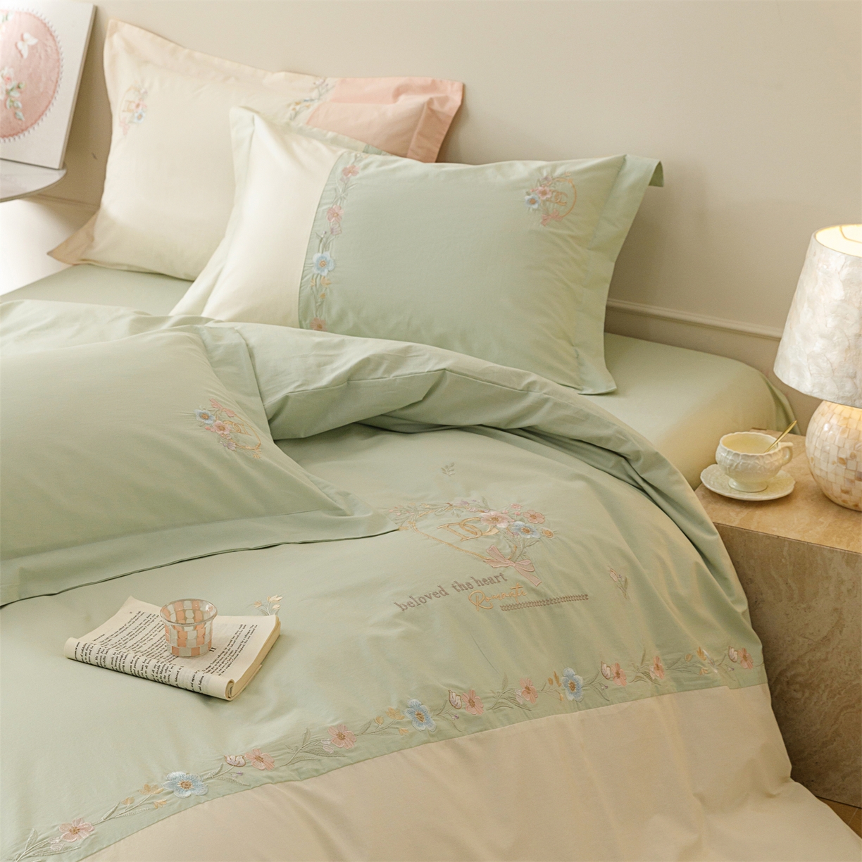 91家纺网 家纺一手货源 找家纺 艾莱家纺 2026春夏新款全棉纯棉水洗棉刺绣加厚四件套-希蕴 希蕴-螺旋藻绿