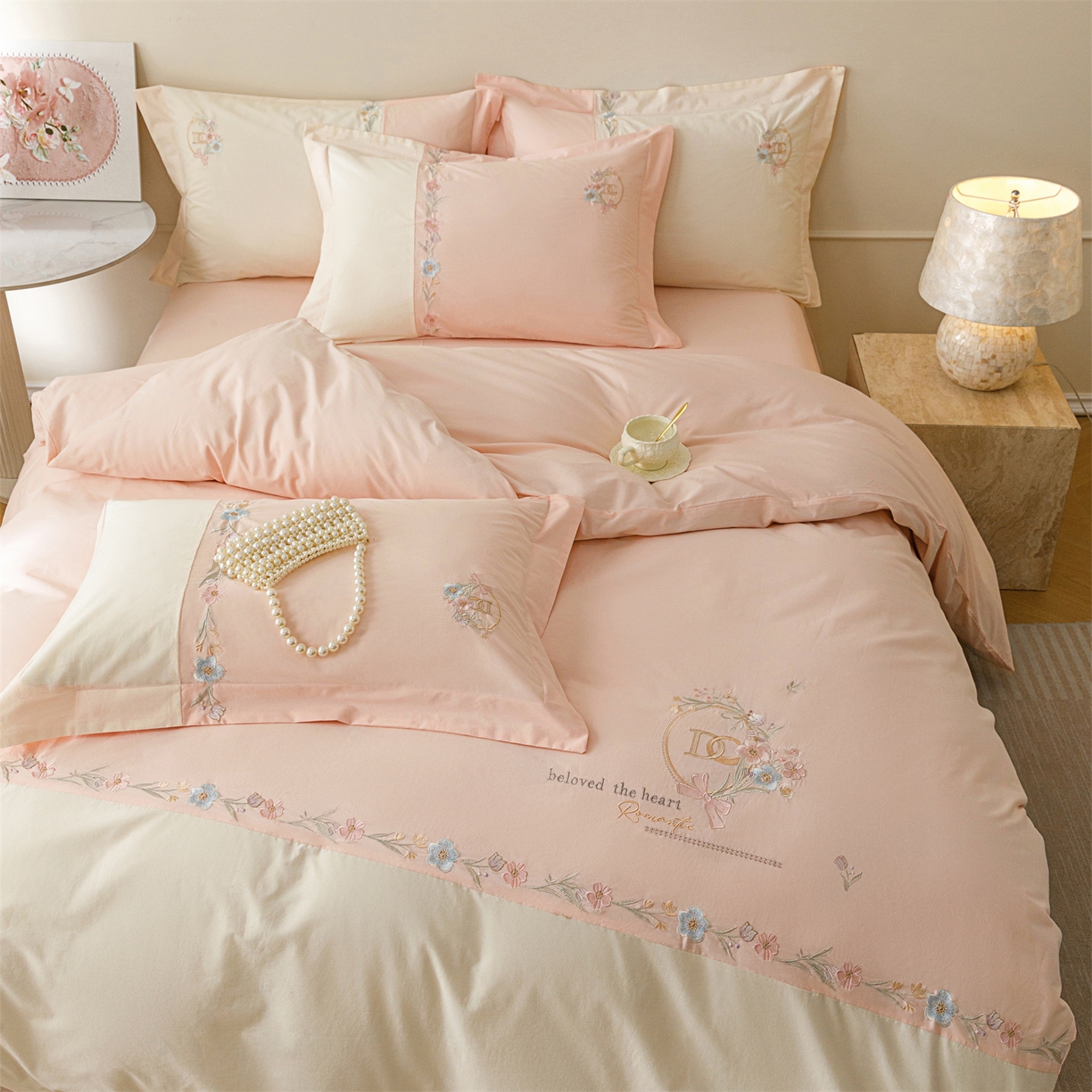 91家纺网 家纺一手货源 找家纺 艾莱家纺 2026春夏新款全棉纯棉水洗棉刺绣加厚四件套-希蕴 希蕴-淡紫粉